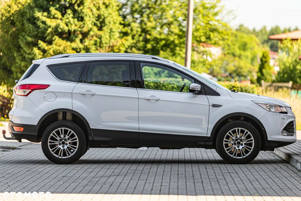 Ford Kuga 2.0 TDCi 4x4 Titanium - 19