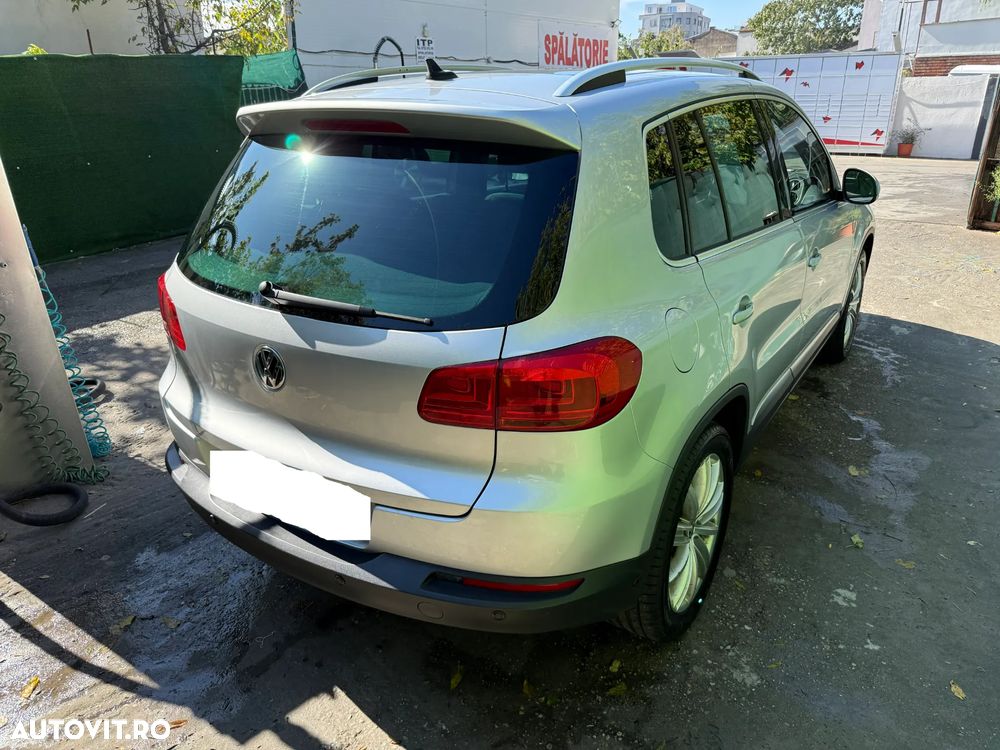 Volkswagen Tiguan 2.0 TDI 4Motion DSG BMT Sport & Style - 8