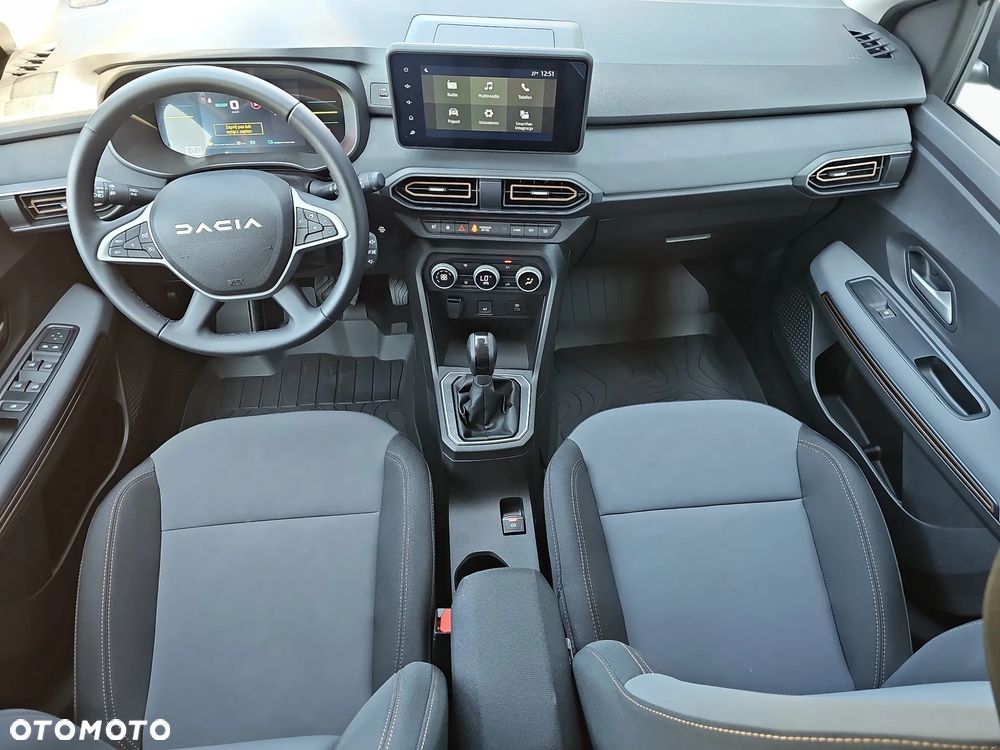 Dacia Jogger 1.6 Full Hybrid 140 Extreme MMT - 11