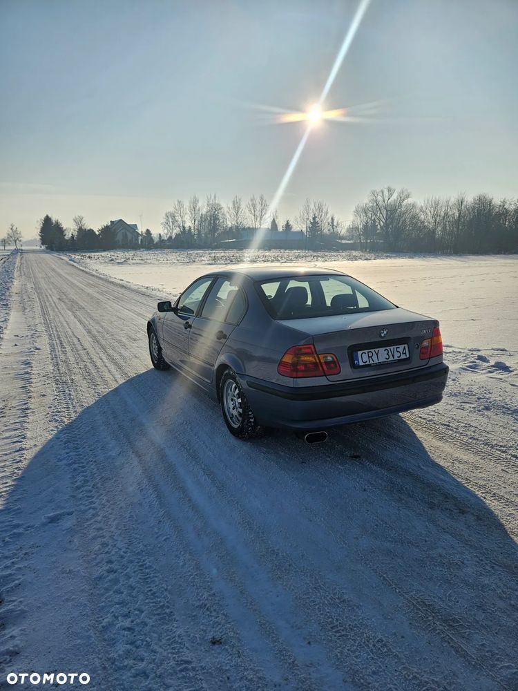 BMW Seria 3 318i Edition Lifestyle - 4