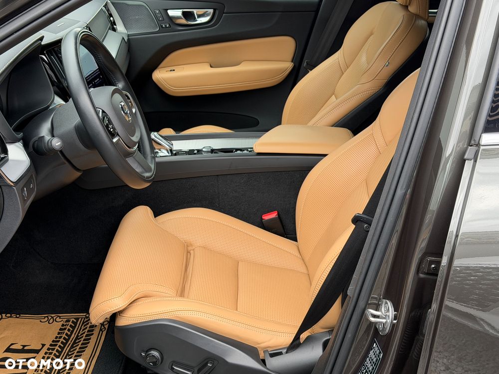 Volvo XC 60 B4 D Geartronic Inscription - 40