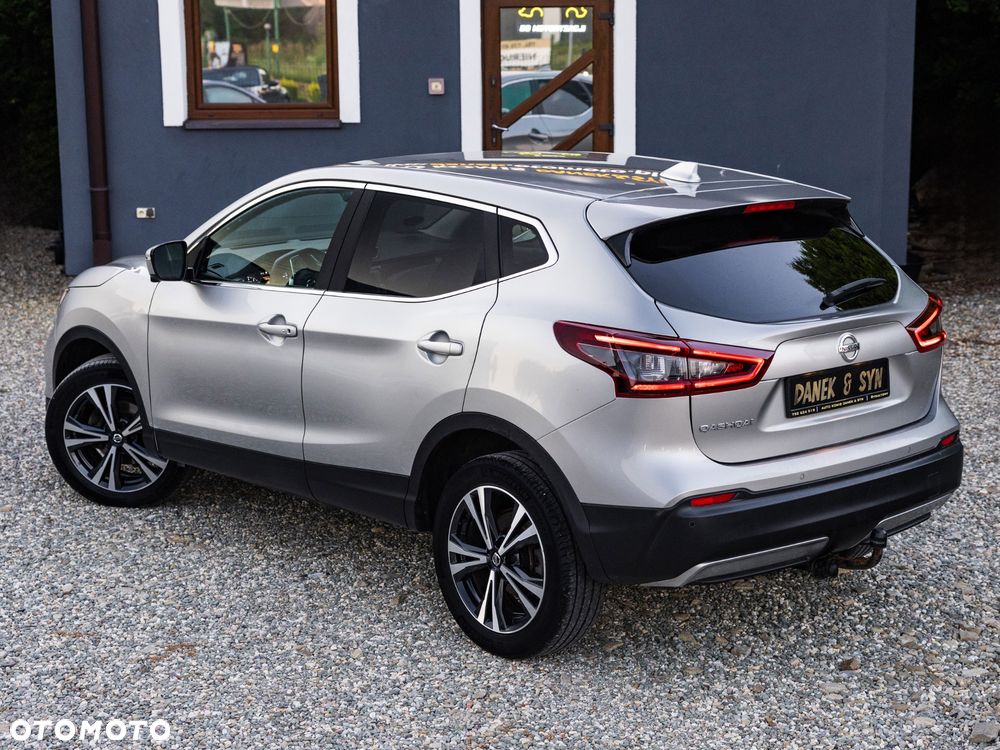 Nissan Qashqai 1.3 DIG-T DCT N-CONNECTA - 2