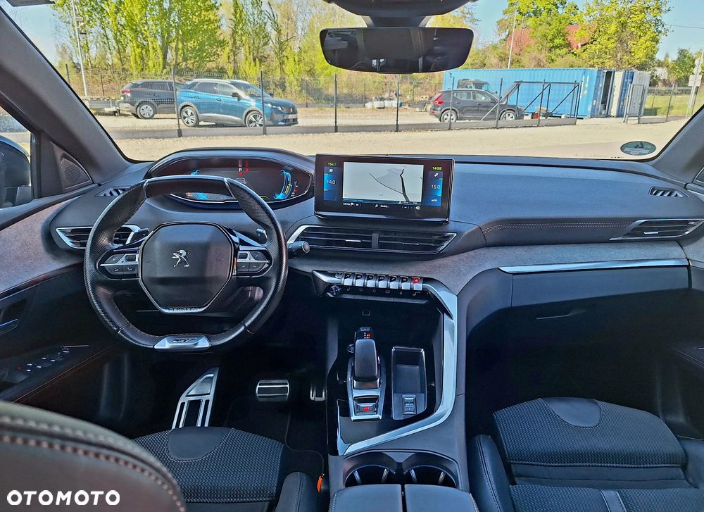 Peugeot 3008 225 e-EAT8 GT - 9