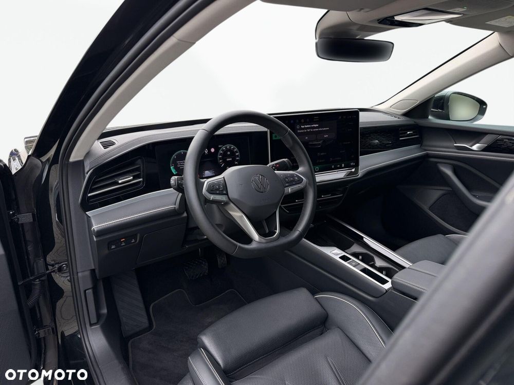 Volkswagen Passat Variant - 10