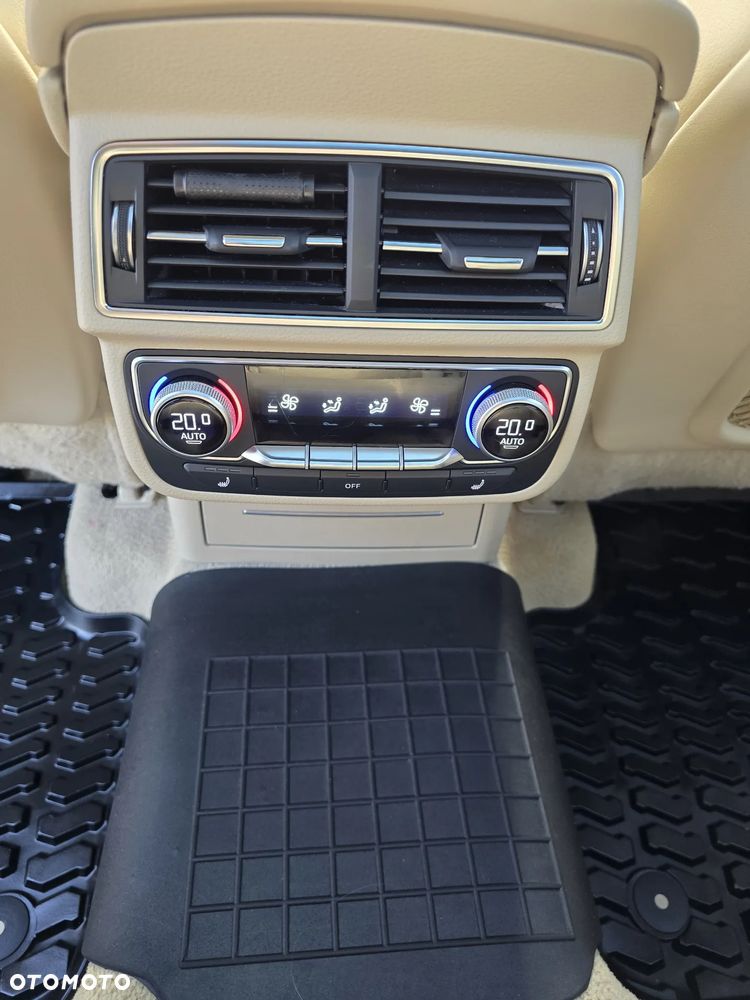 Audi Q7 - 19
