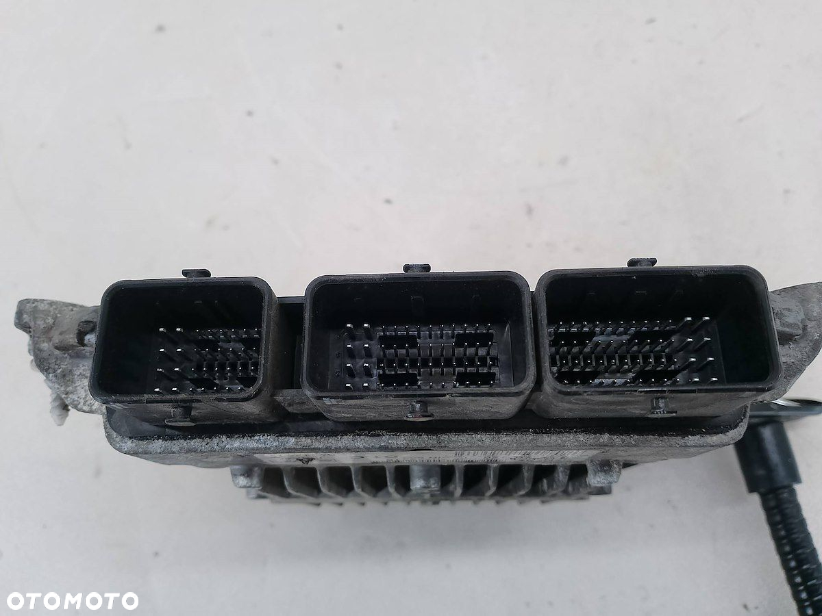 KOMPUTER, STEROWNIK VOLVO V50 30729518 5WS40212G-T 2.0 D - 2