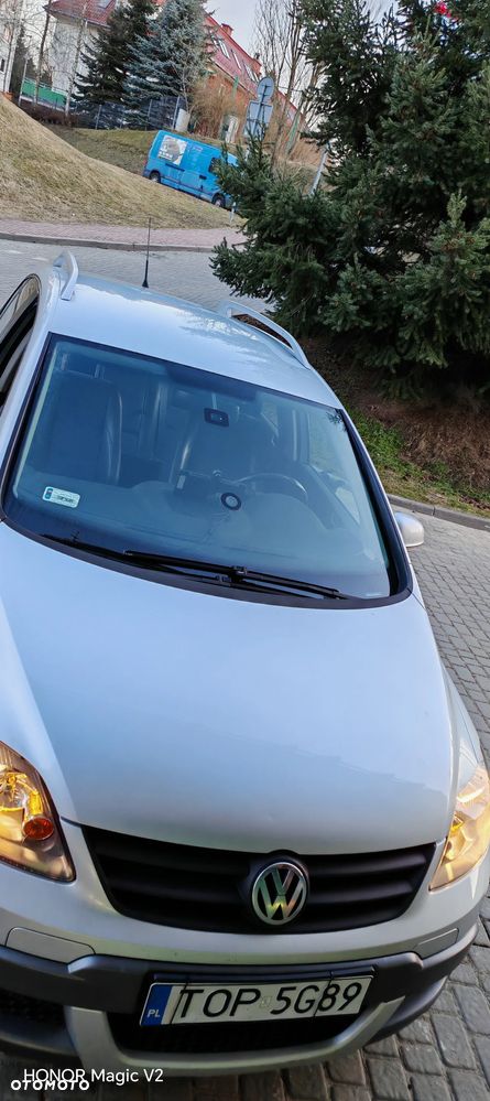 Volkswagen Golf Plus 1.9 TDI Cross - 13