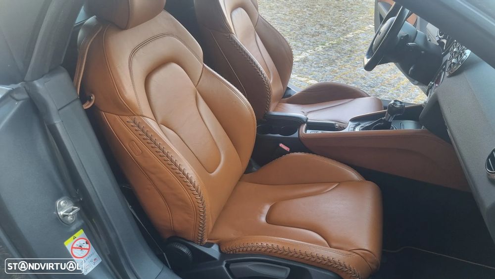 Audi TT Roadster 1.8 TFSi S-line S tronic - 4