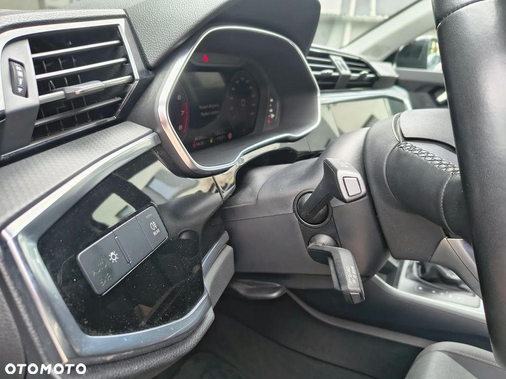 Audi Q3 35 TFSI Advanced S tronic - 14