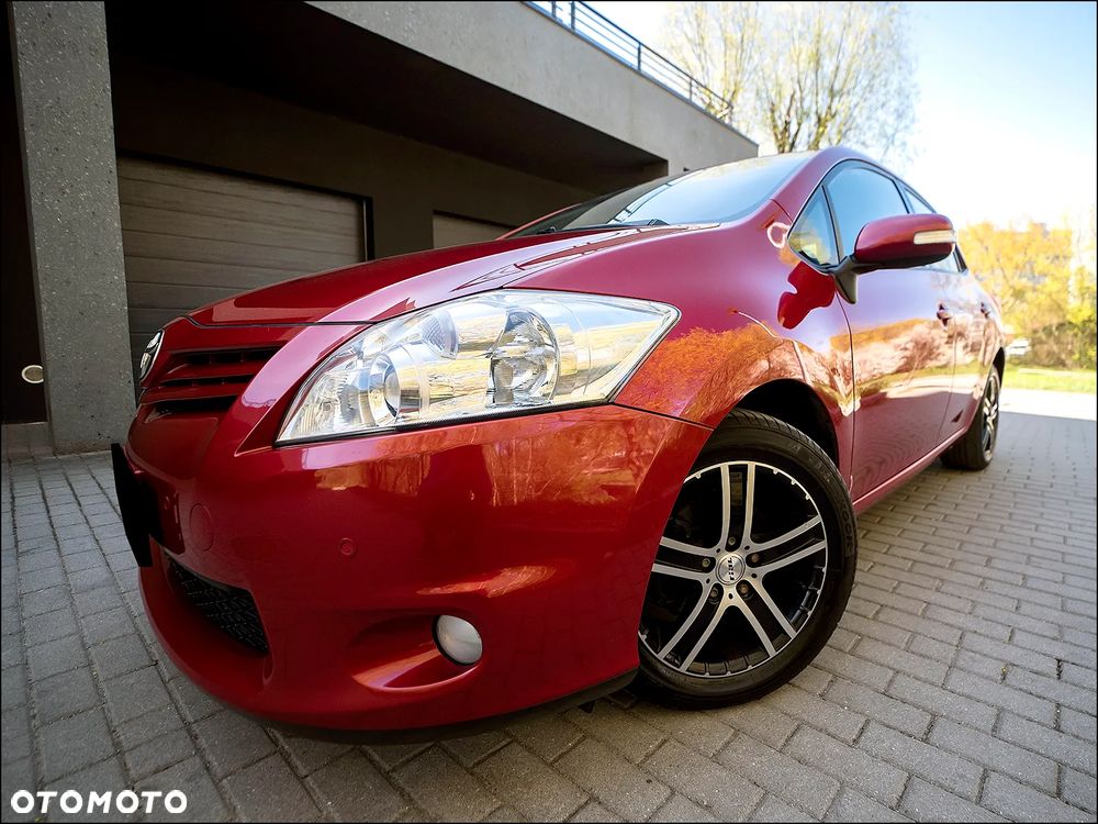 Toyota Auris - 11