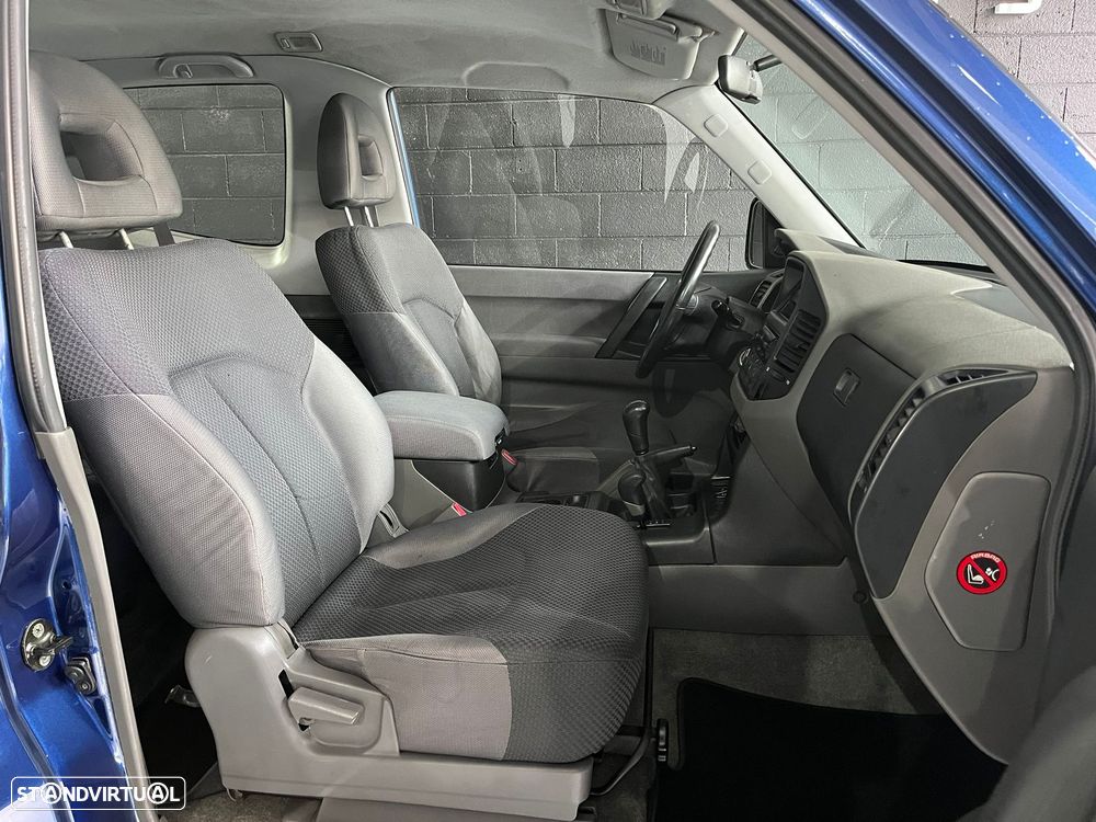 Mitsubishi Pajero 3.2 DI-D GLS ABS - 11