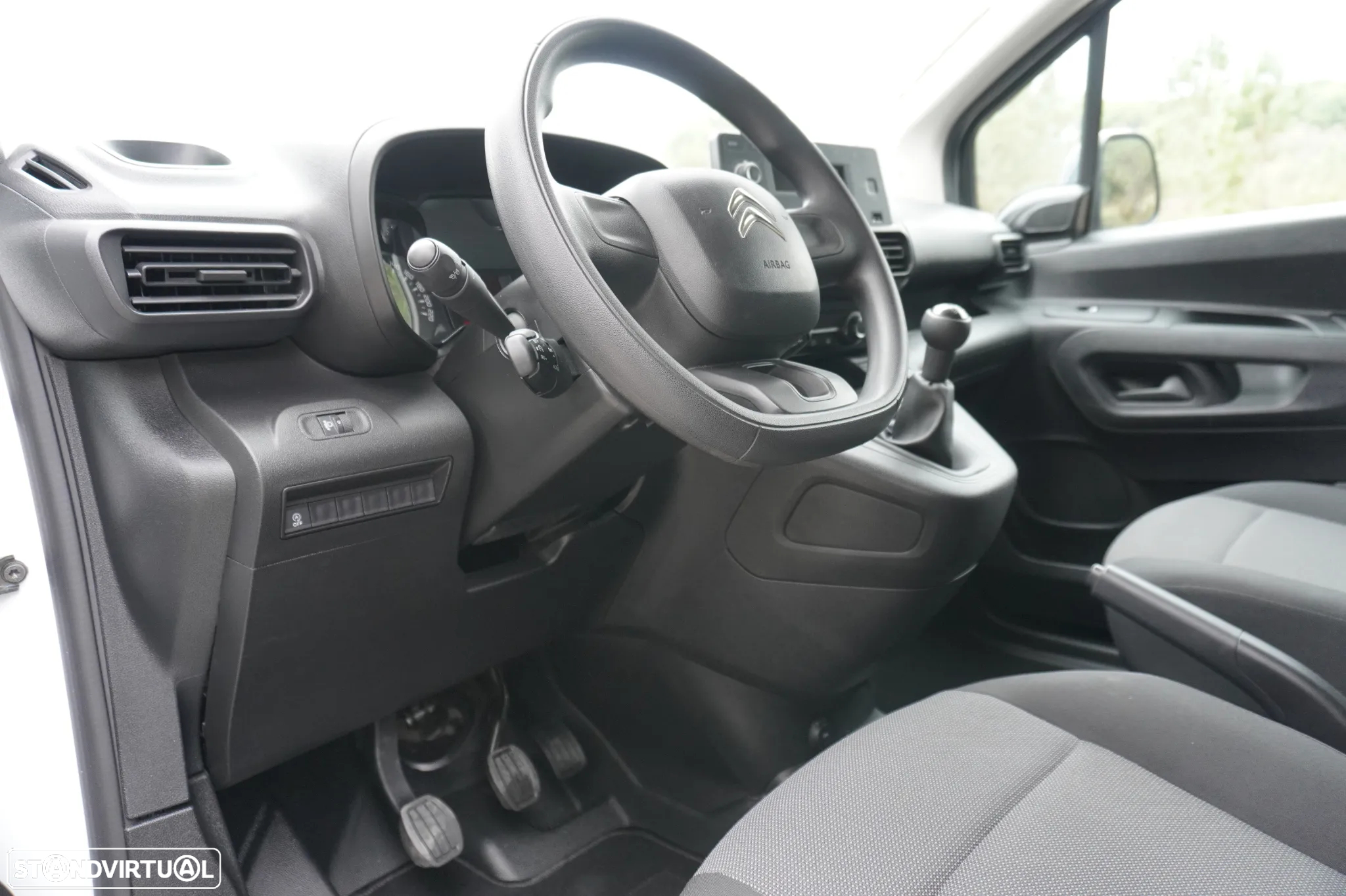 Citroën Berlingo 1.5 BlueHDI 102CV - 24
