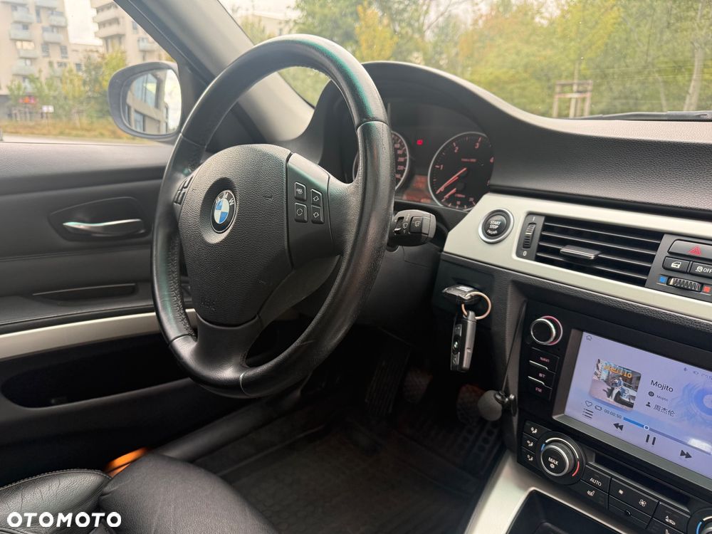 BMW Seria 3 320d - 18