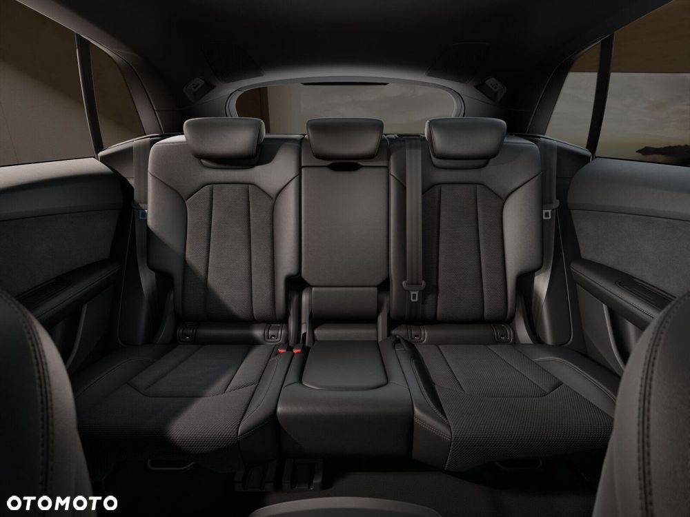 Audi Q8 - 9