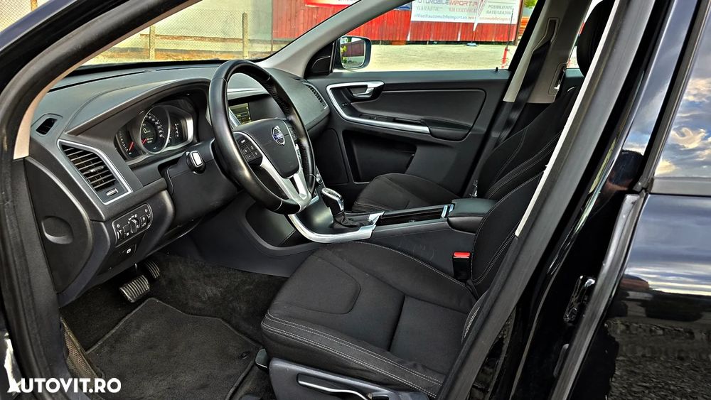 Volvo XC 60 D3 Geartronic Momentum - 5
