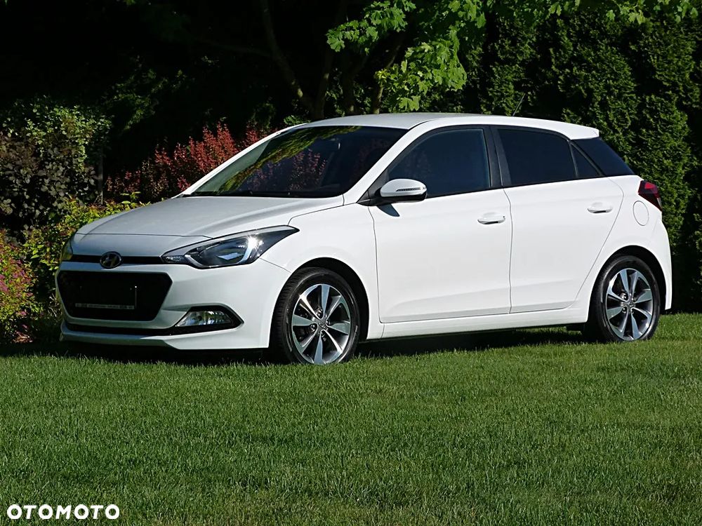 Hyundai i20 1.2 YES Plus - 4