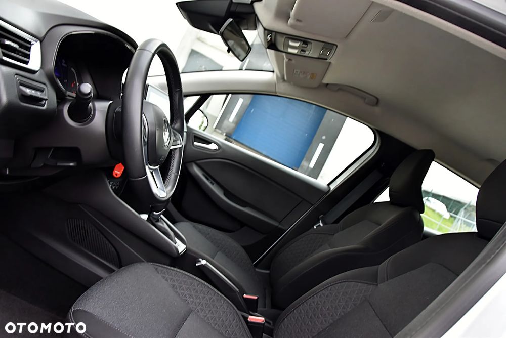 Renault Clio 1.6 E-TECH Techno - 17