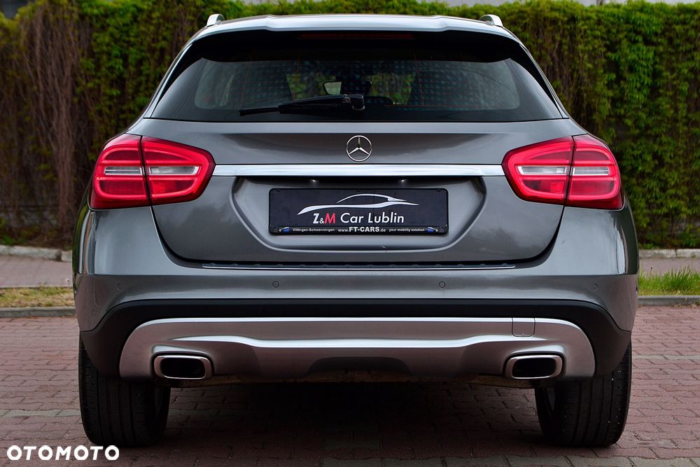 Mercedes-Benz GLA 200 Style - 6