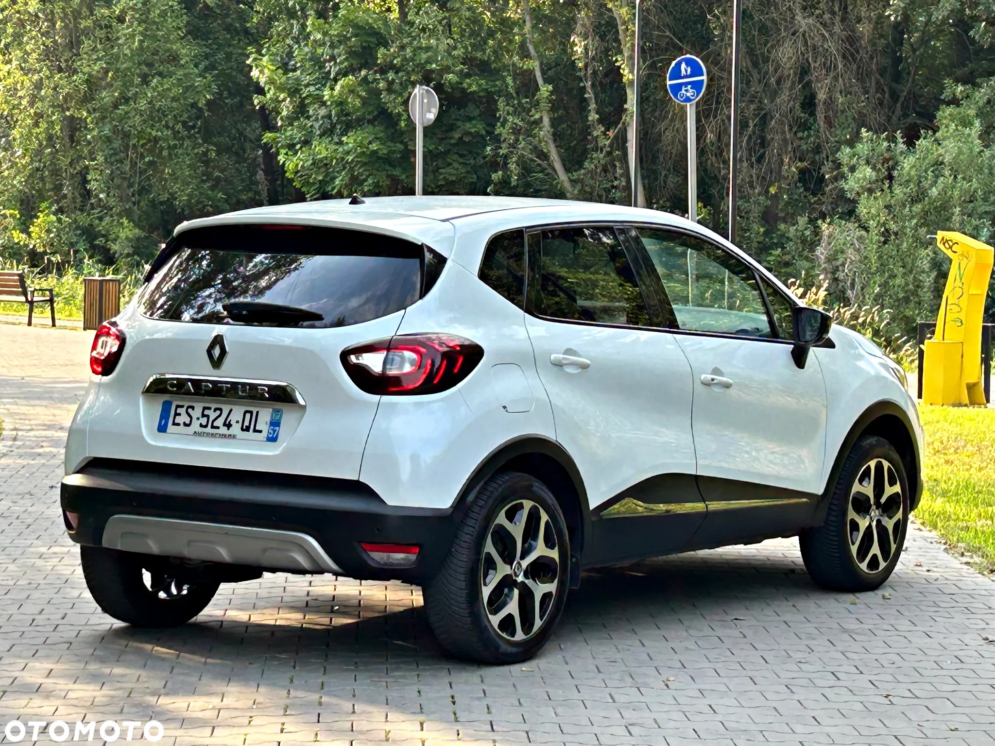 Renault Captur ENERGY TCe 120 Initiale Paris - 11