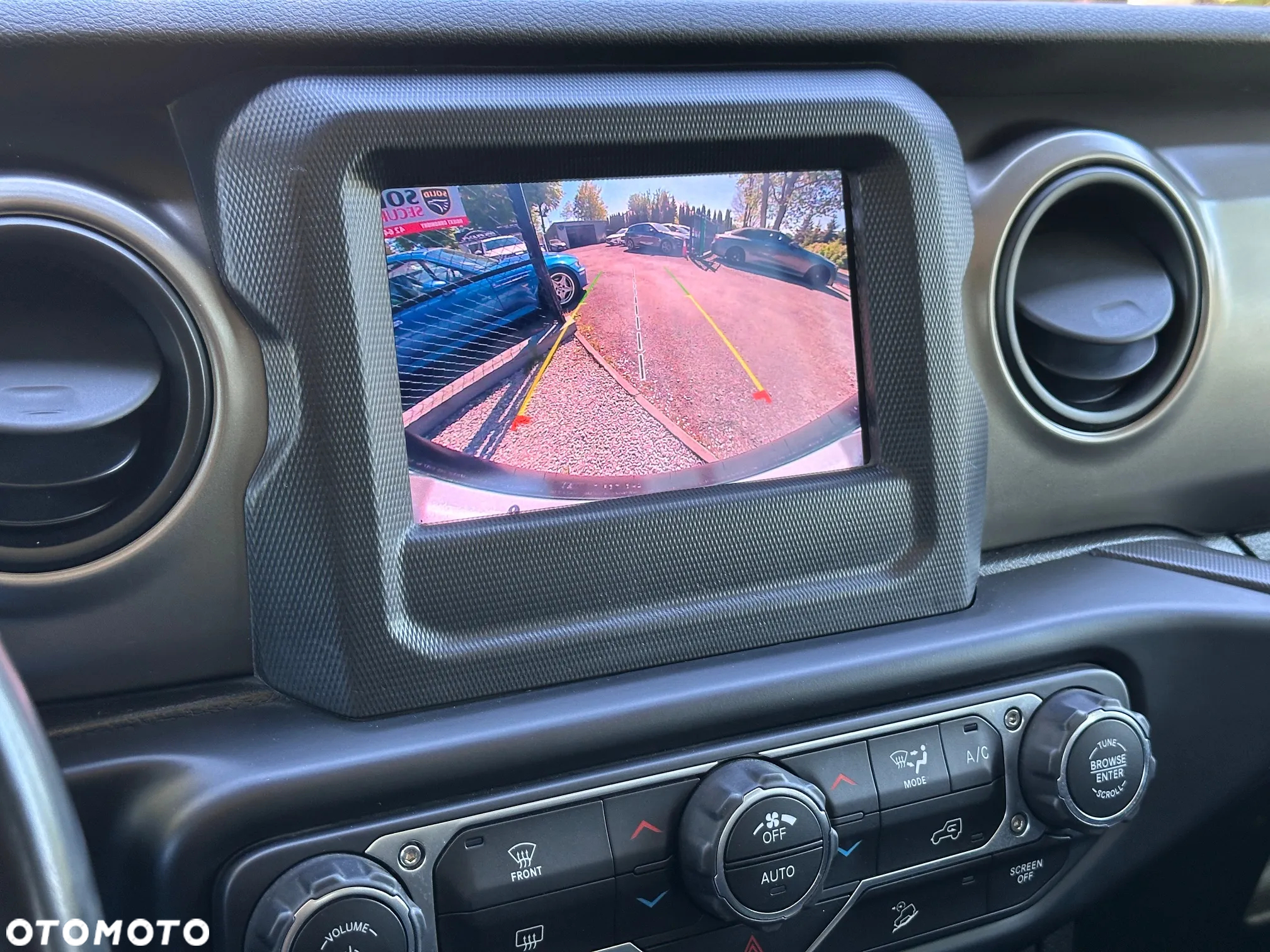 Jeep Wrangler Unlimited GME 2.0 Turbo Sport - 23