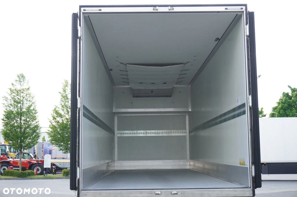 DAF XF 450 6x2 / Chłodnia KRONE 20 EPAL / Carrier Supra 1250 / oś skrętna / 2023_253649 - 12