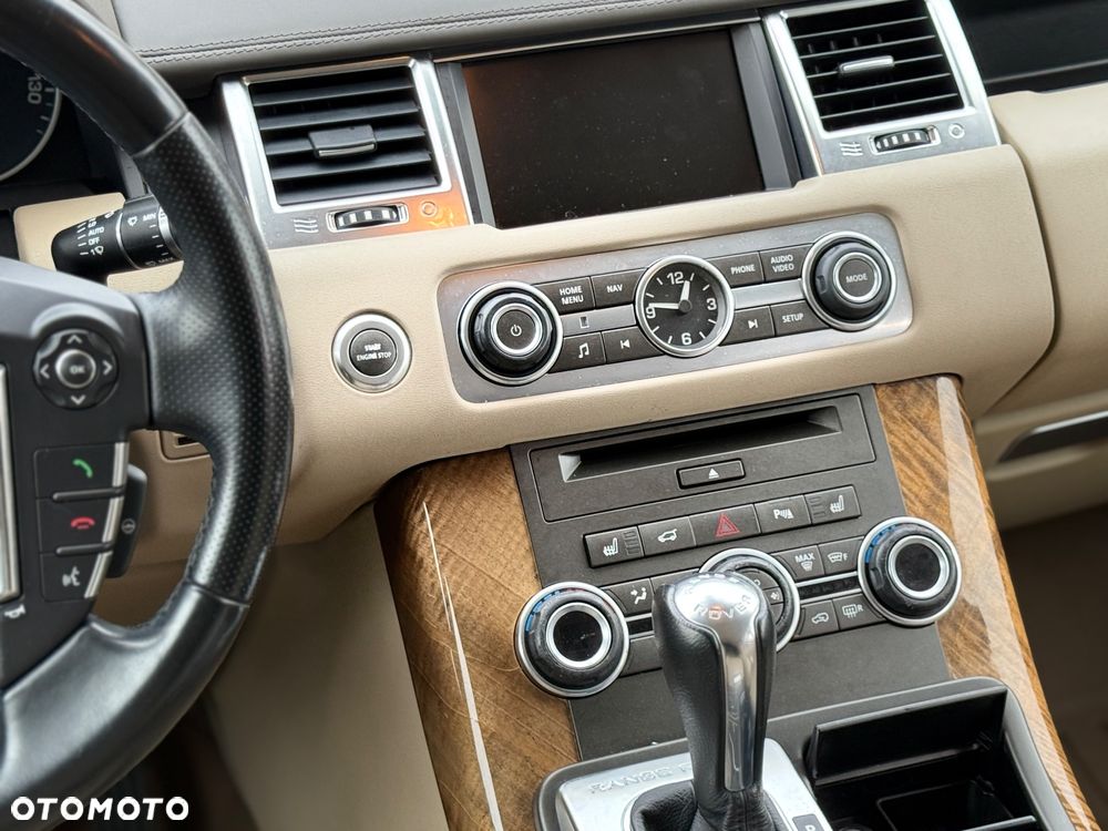 Land Rover Range Rover - 32