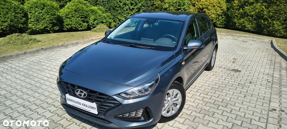 Hyundai i30 1.5 DPI Classic + - 3