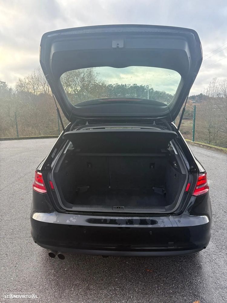 Audi A3 Sportback 2.0 TDI (clean diesel) S line Sport Pack - 9