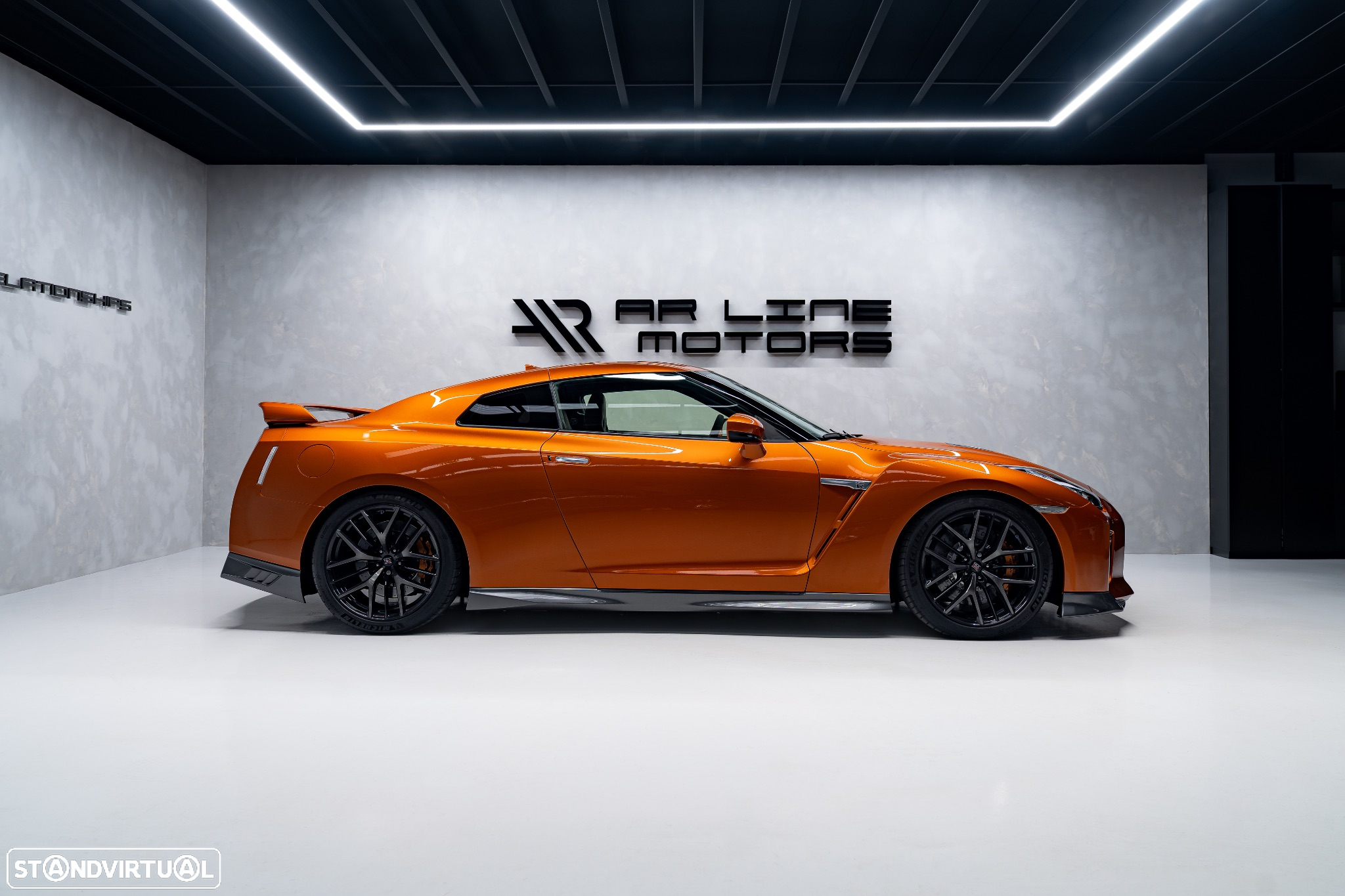 Nissan GT-R Prestige Edition - 9