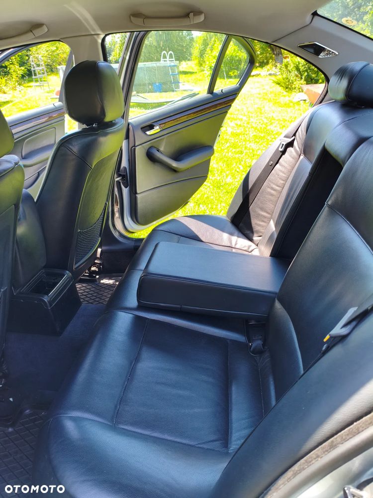 BMW Seria 3 - 23