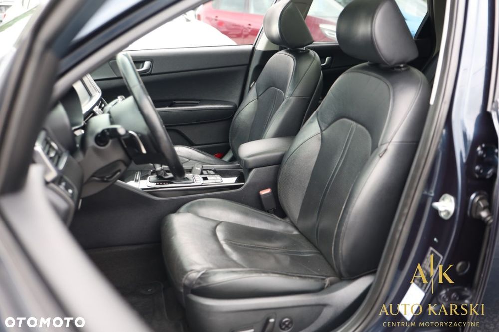 Kia Optima - 34