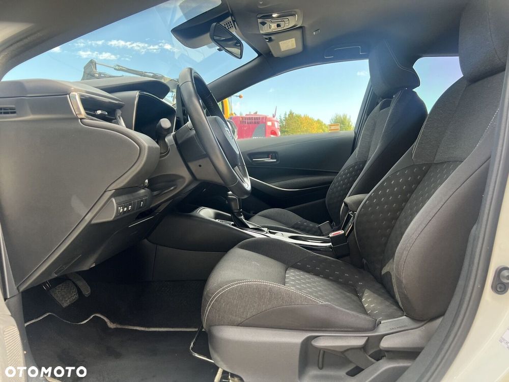 Toyota Corolla 1.8 Hybrid Comfort - 10