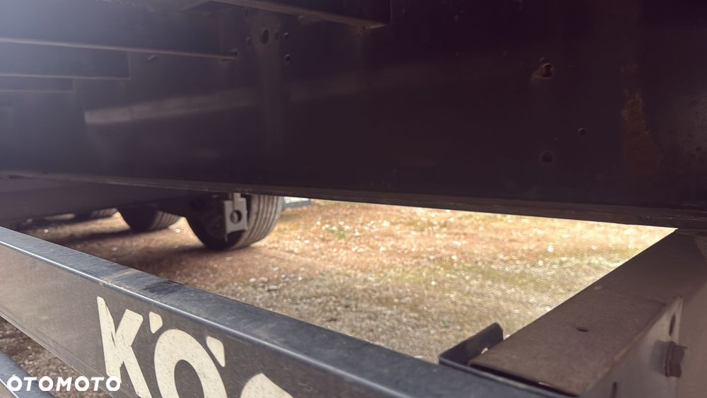 Kögel IGŁA !! 3X ROLETA  z Niemiec JAK NOWA / SAF PODNOSZONA OŚ / z Niemiec / TOP STAN 2015/  KOFFER KONTENER IZOTERMA ISO ISOKOFER ISOTERM GRUBY GRUBA AMAZON - 13