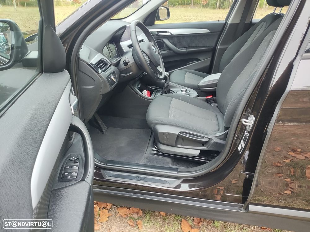 BMW X1 16 d sDrive Advantage - 29