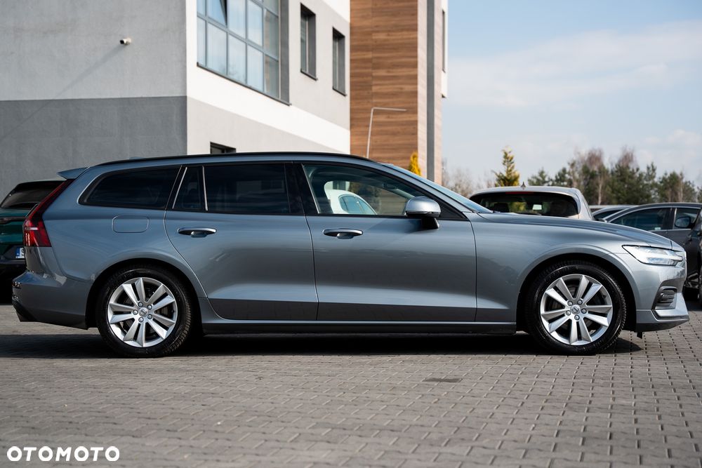 Volvo V60 D3 Geartronic Momentum - 17