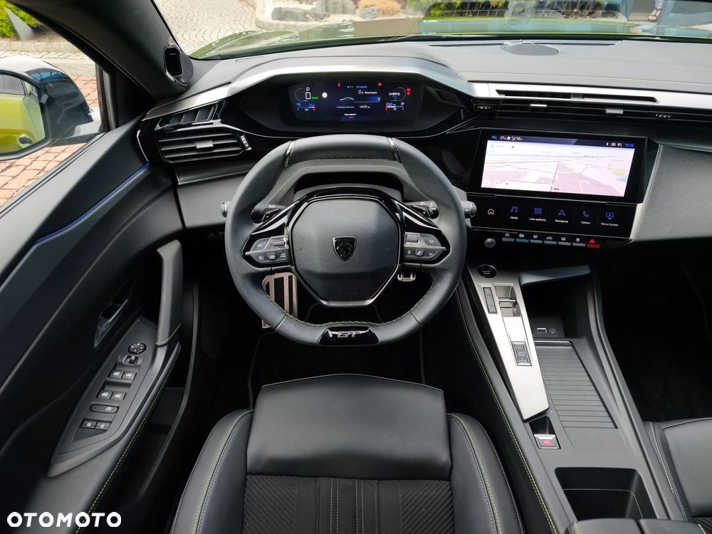 Peugeot 408 - 35