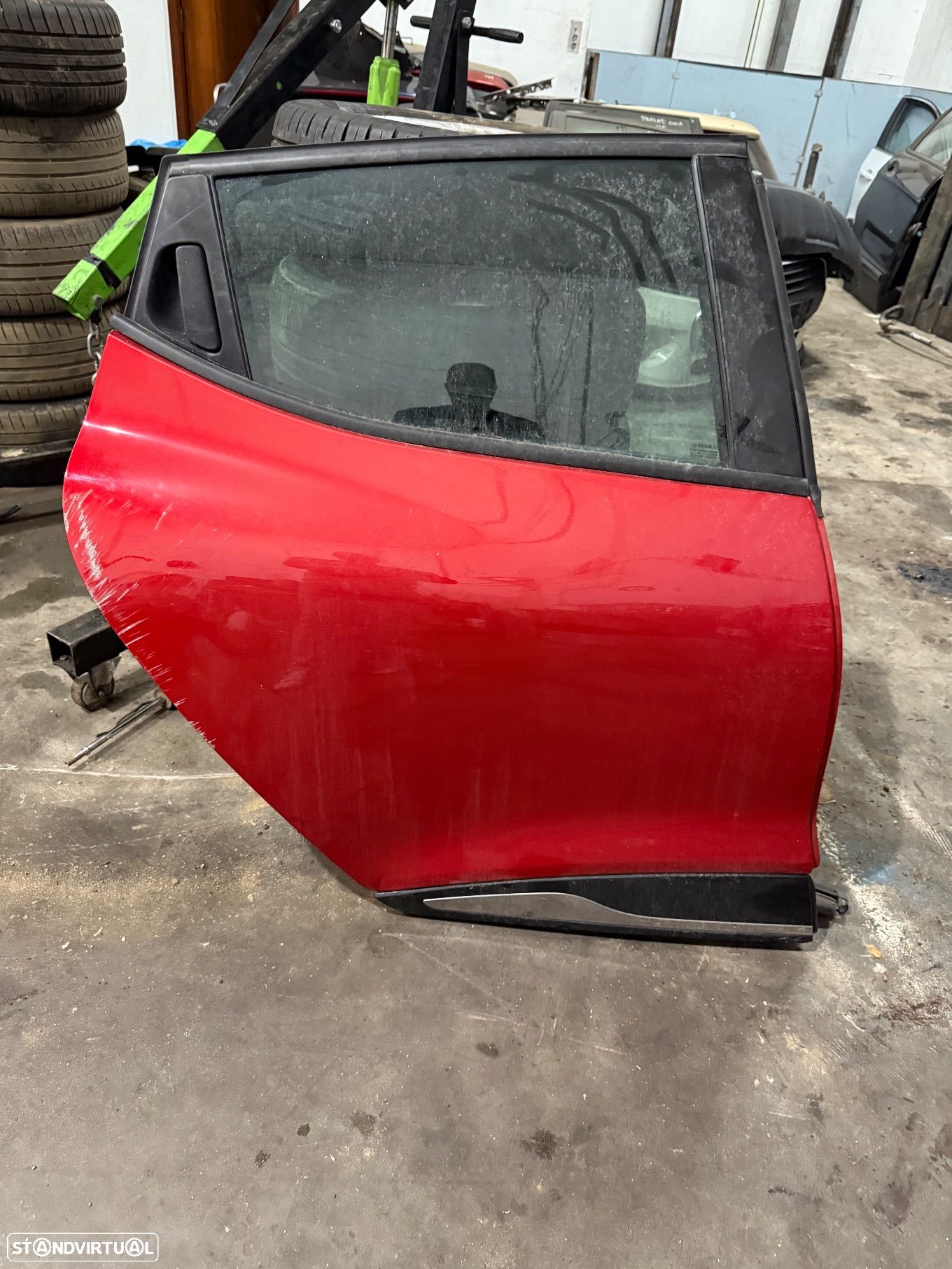 Porta traseira direita Renault Clio 4 - 1