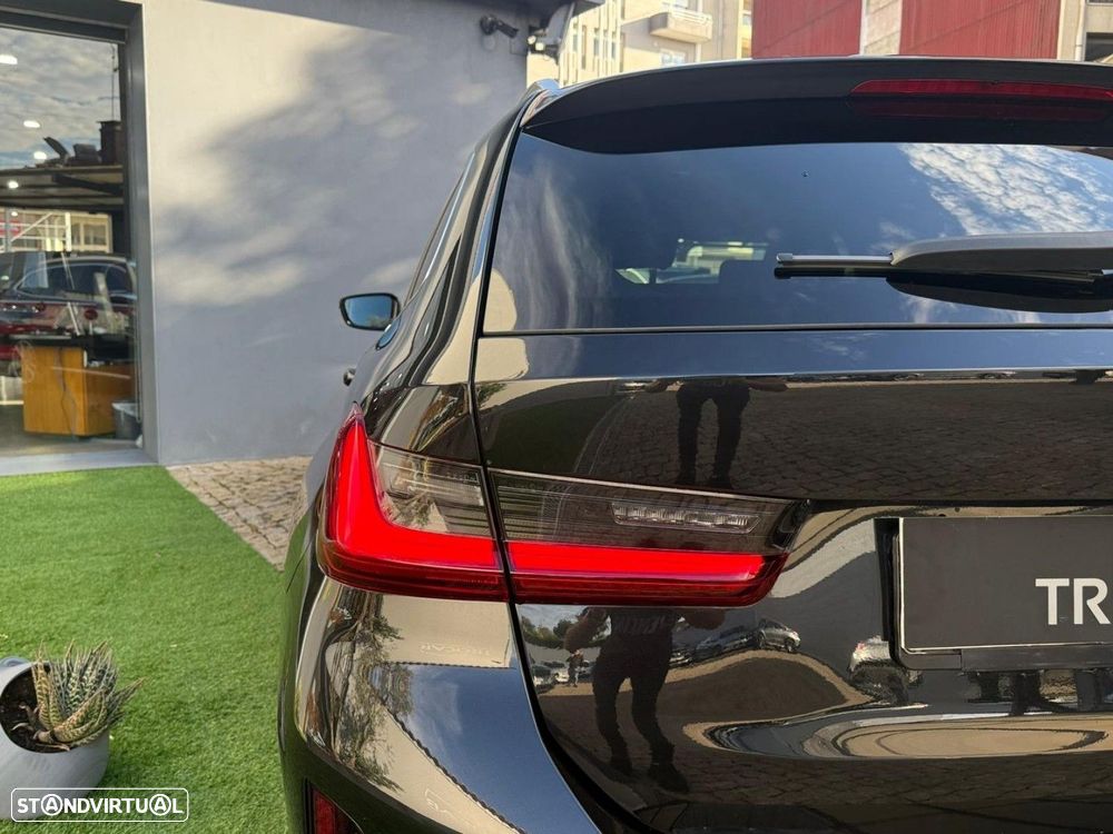 BMW 330 e Pack M Auto - 19