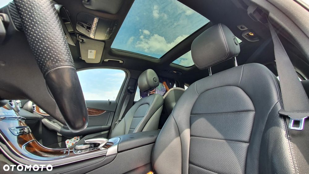 Mercedes-Benz GLC 300 4Matic 9G-TRONIC - 13