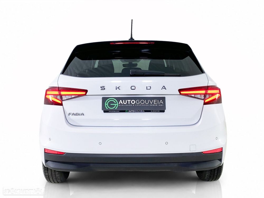 Skoda Fabia 1.0 TSI DSG Ambition - 7