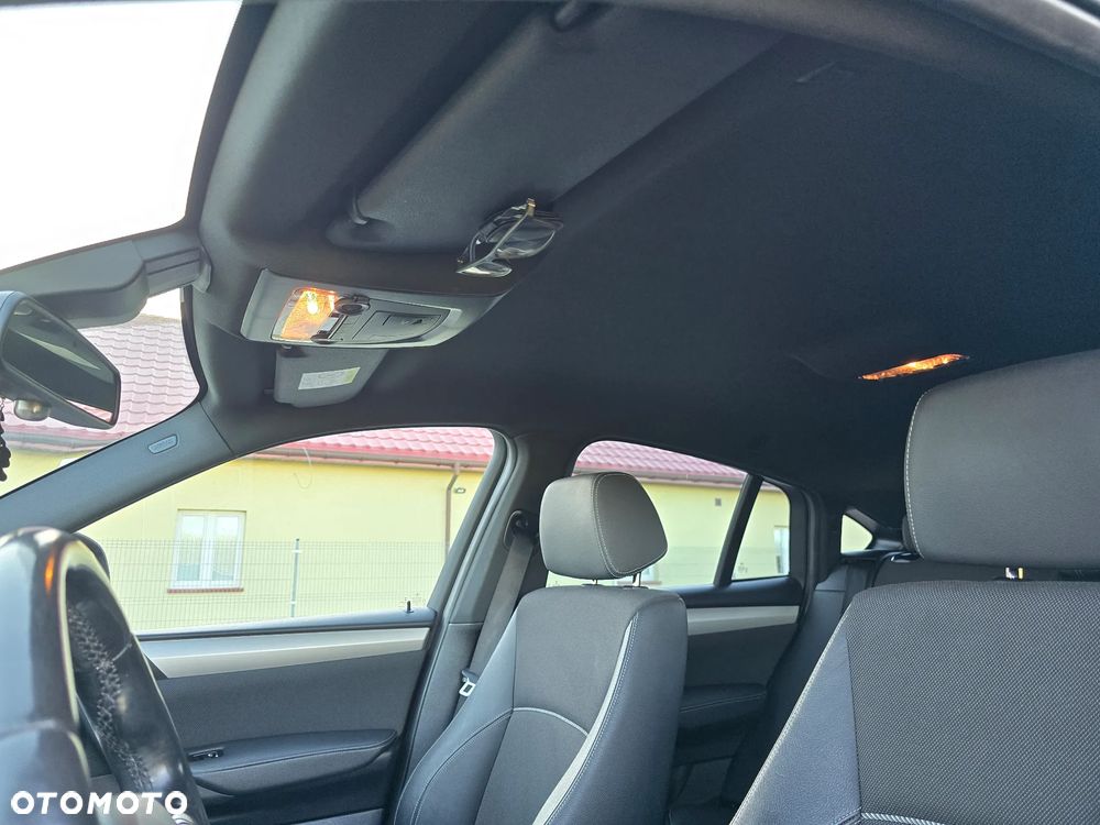 BMW X4 xDrive20d xLine - 30