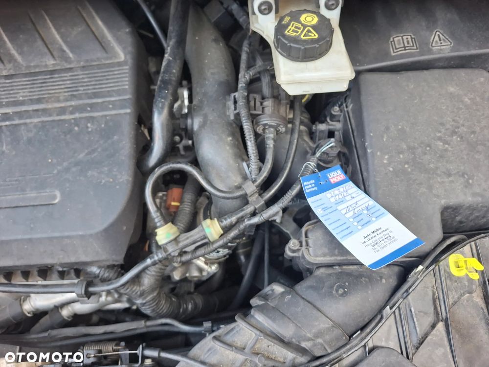Ford Kuga 1.5 EcoBoost 2x4 Titanium - 14