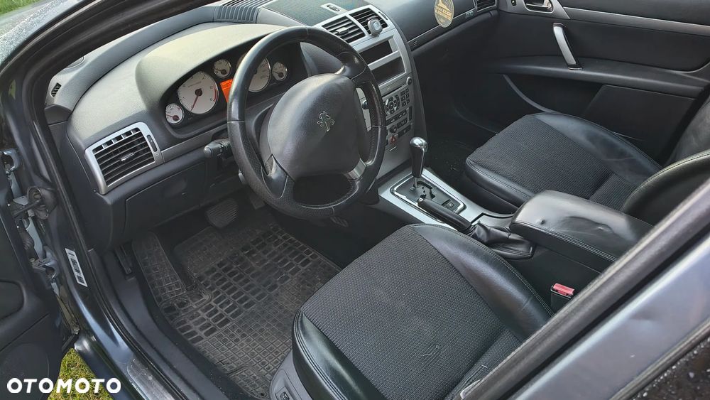 Peugeot 407 2.0 HDI Intense - 10
