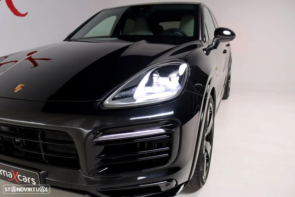 Porsche Cayenne Coupé - 13