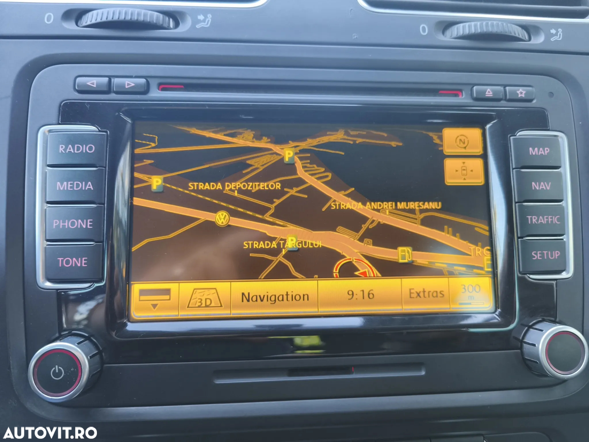 Volkswagen Golf 2.0 TDI Highline DSG - 14