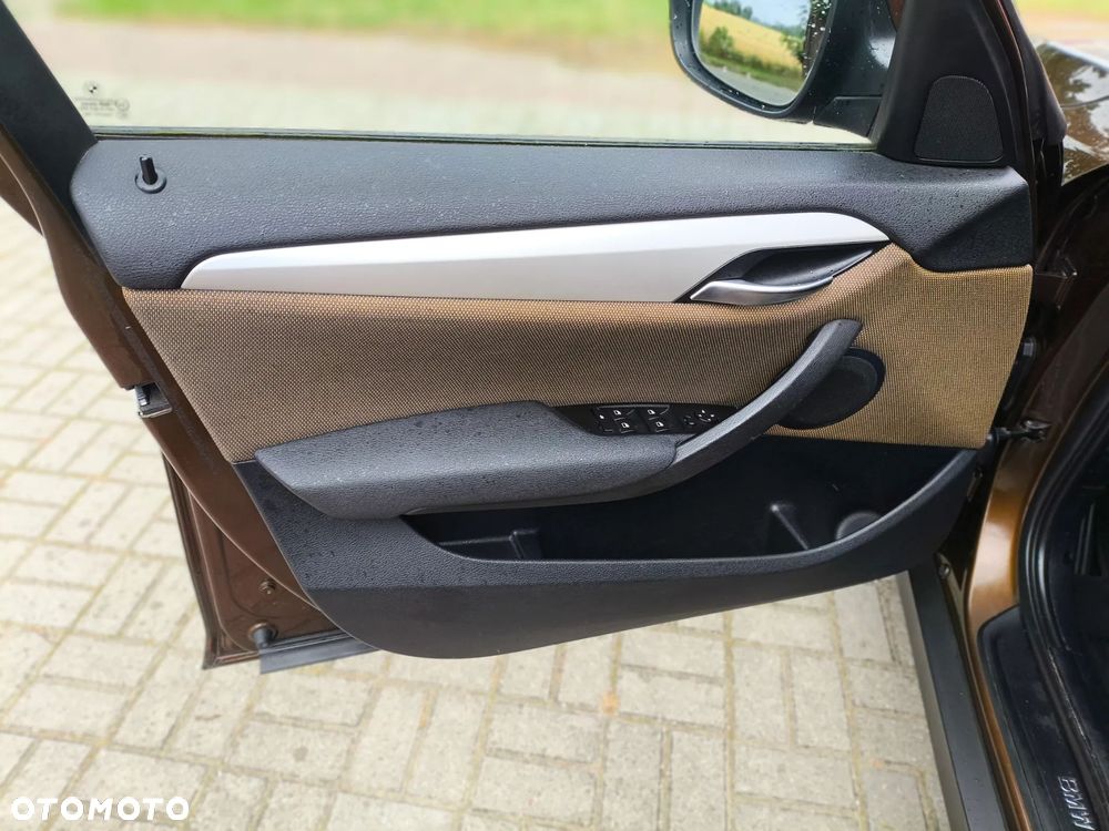 BMW X1 sDrive18i - 20