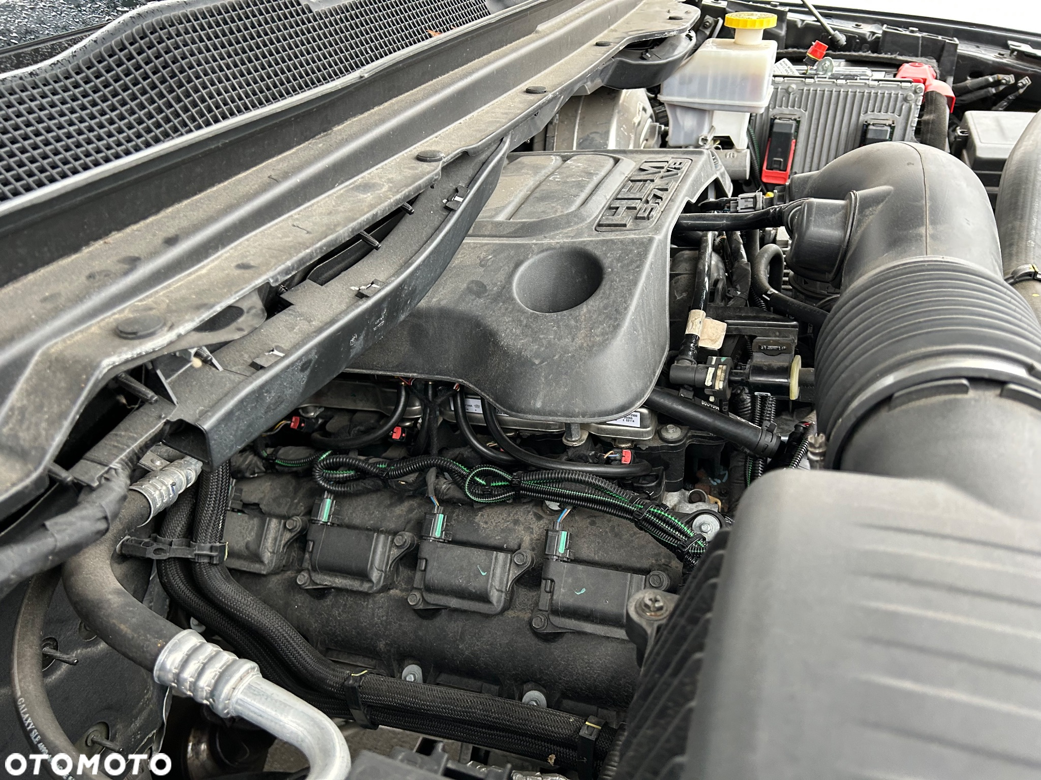 Dodge RAM 1500 5.7 4x4 - 14