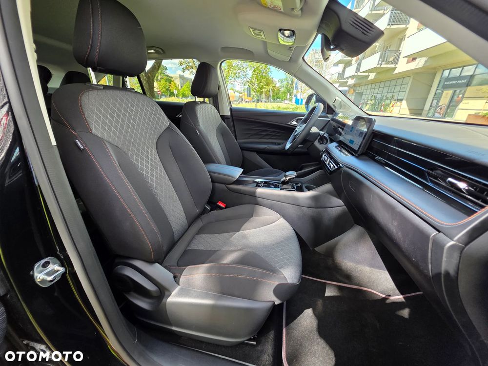MG HS PHEV Comfort - 37
