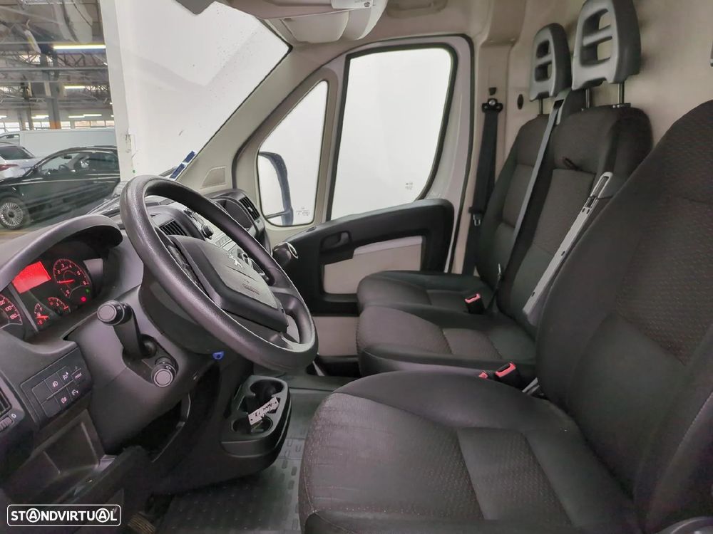 Peugeot BOXER 2.0 Blue-Hdi L1H1 *GPS/Ac/ IVA DEDUTÍVEL - 10