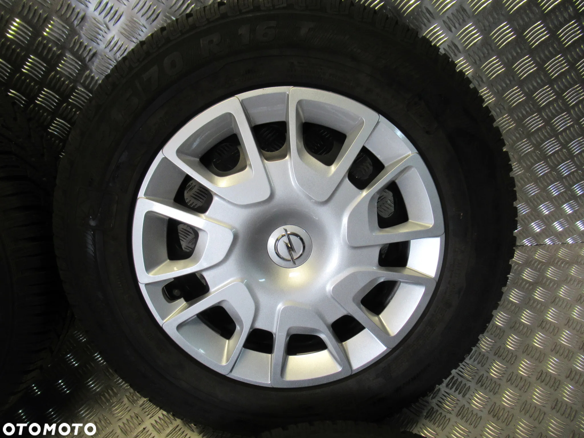 Koła Opel Grandland X 7Jx16 et44 5x108 7,7mm 19rok 7,8mm BDB - 5